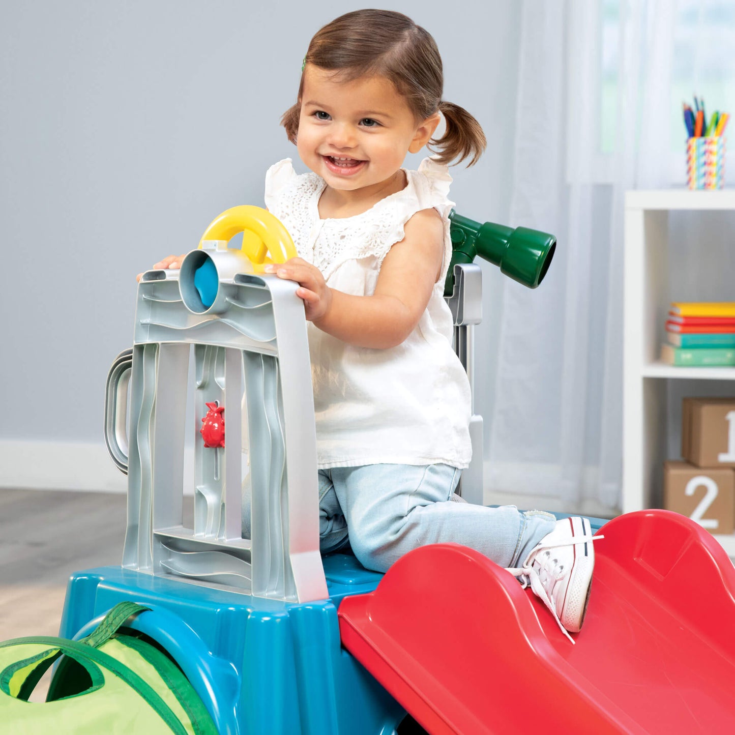 Easy Store™ Slide & Explore / Little Tikes Featured