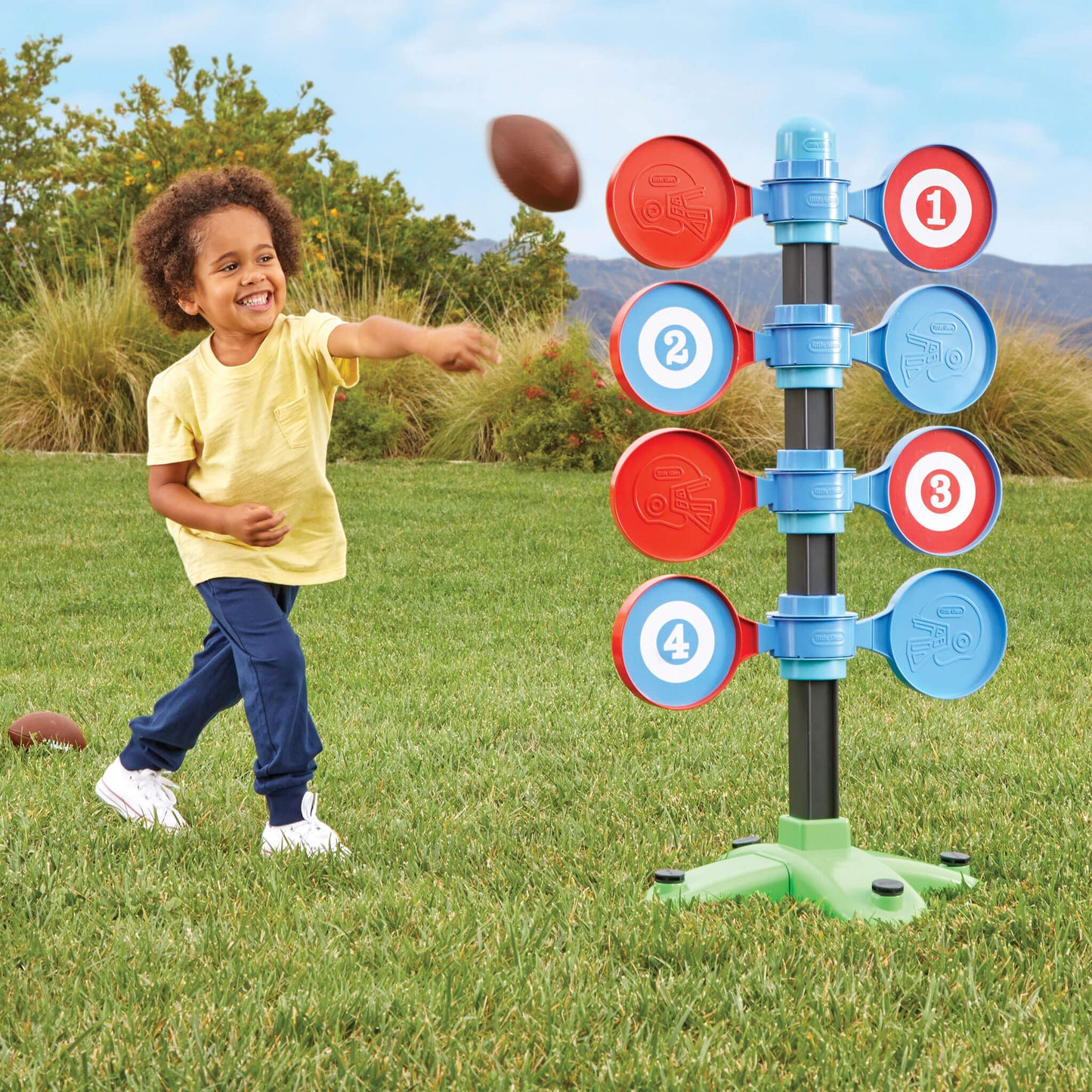 Football Pass Battle / Little Tikes Great Value