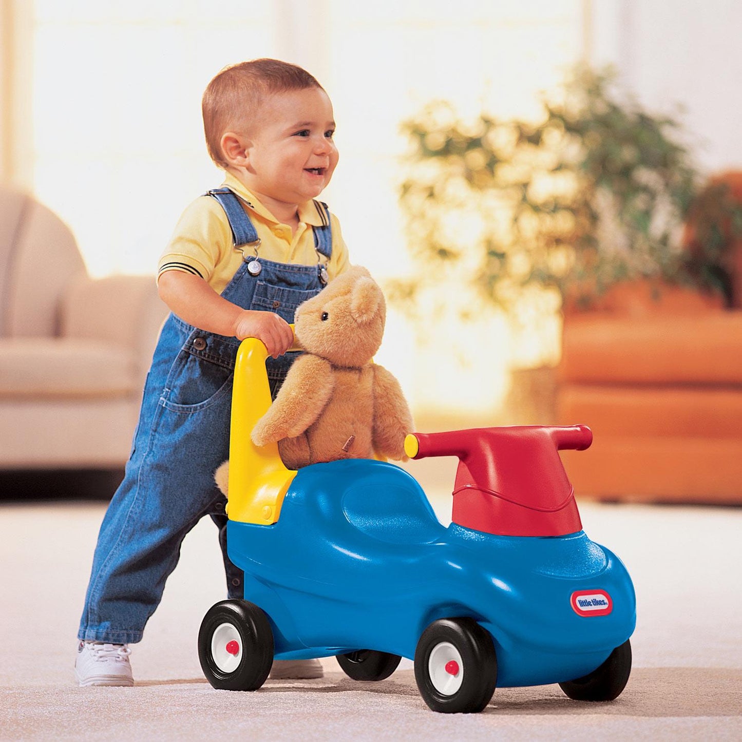 Push & Ride Racer – 2-in-1 Toddler Ride-On & Walker / Little Tikes Essential