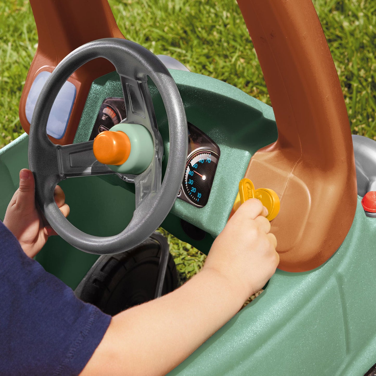 T-Rex Cozy Coupe – Dinosaur-Themed Ride-On / Little Tikes Quality