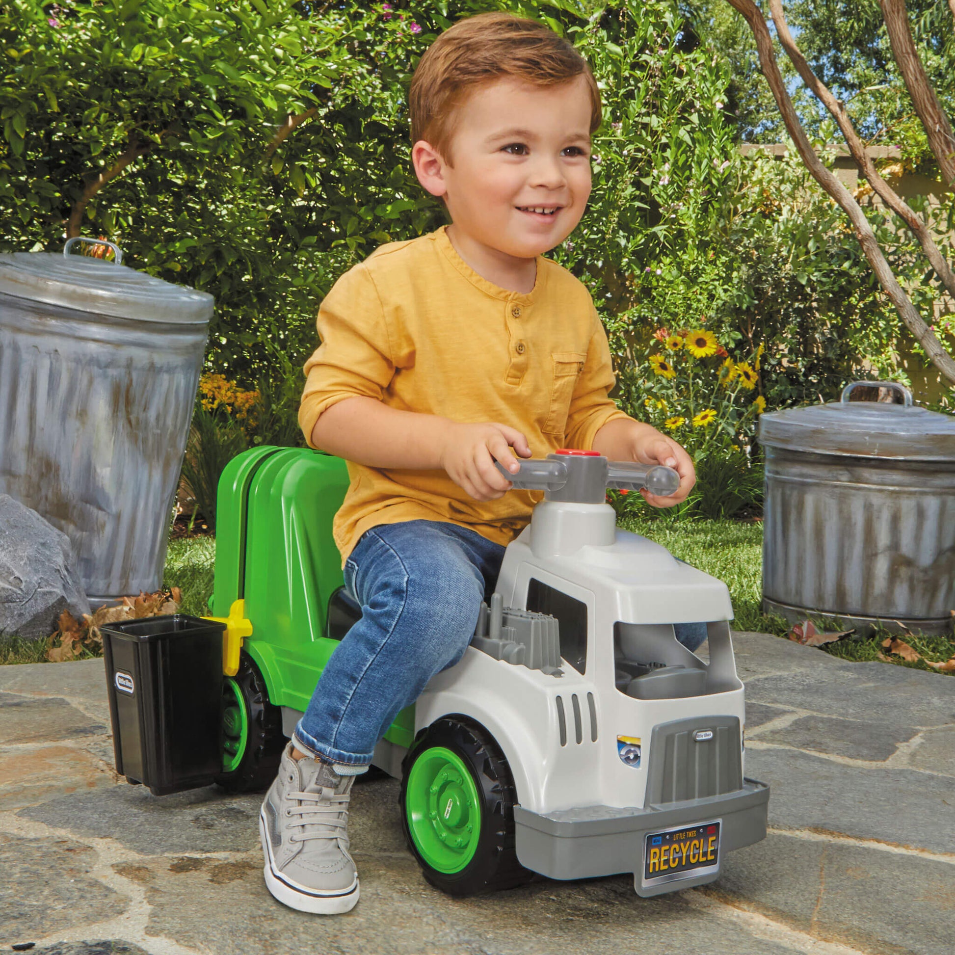 Dirt Digger Garbage Scoot Ride-On Toy / Little Tikes Trusted