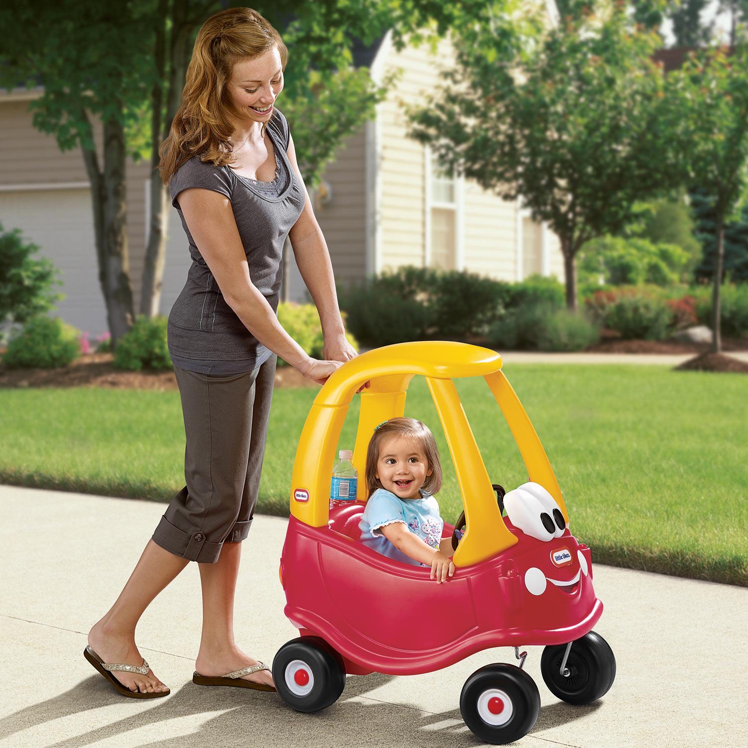 Cozy Coupe 30th Anniversary Edition / Little Tikes Trending