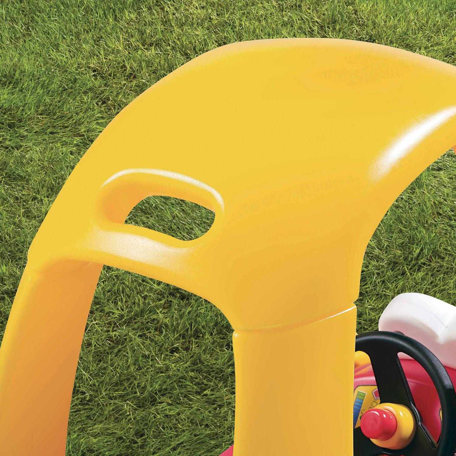 Cozy Coupe 30th Anniversary Edition / Little Tikes Trending