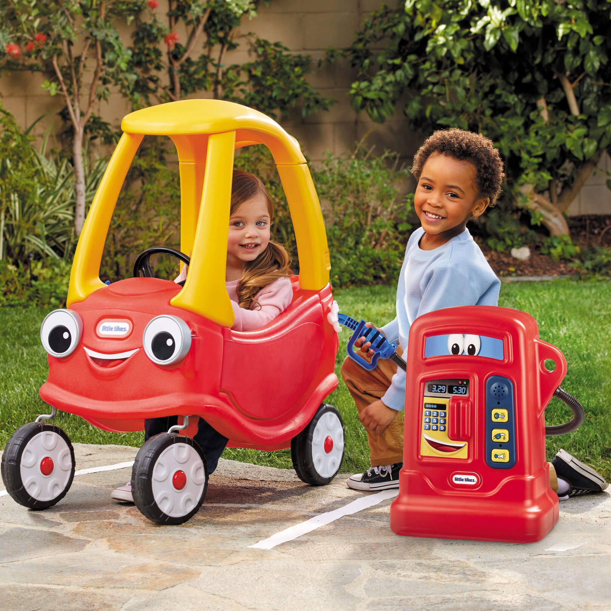 Cozy Pumper | Interactive Gas Pump / Little Tikes Great Value