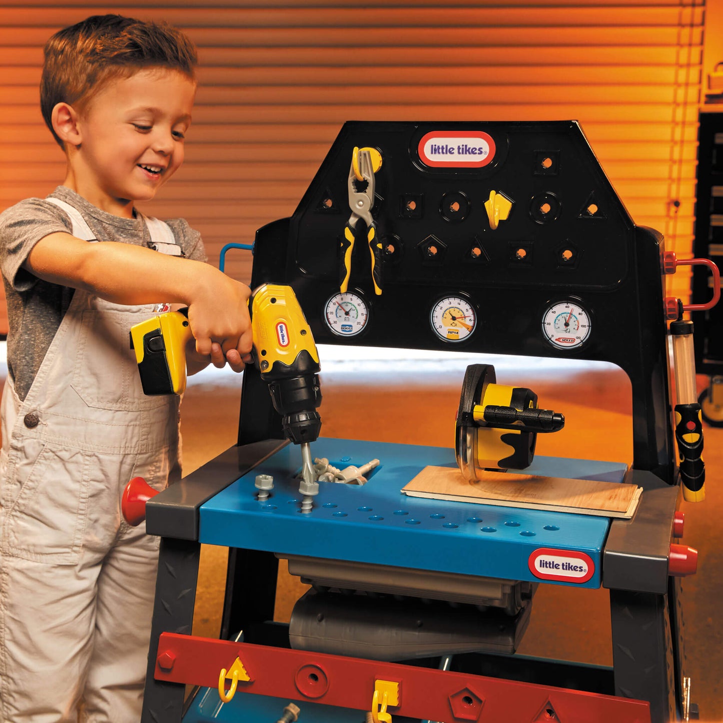 2-in-1 Buildin' to Learn Motor/Wood Shop / Little Tikes Latest