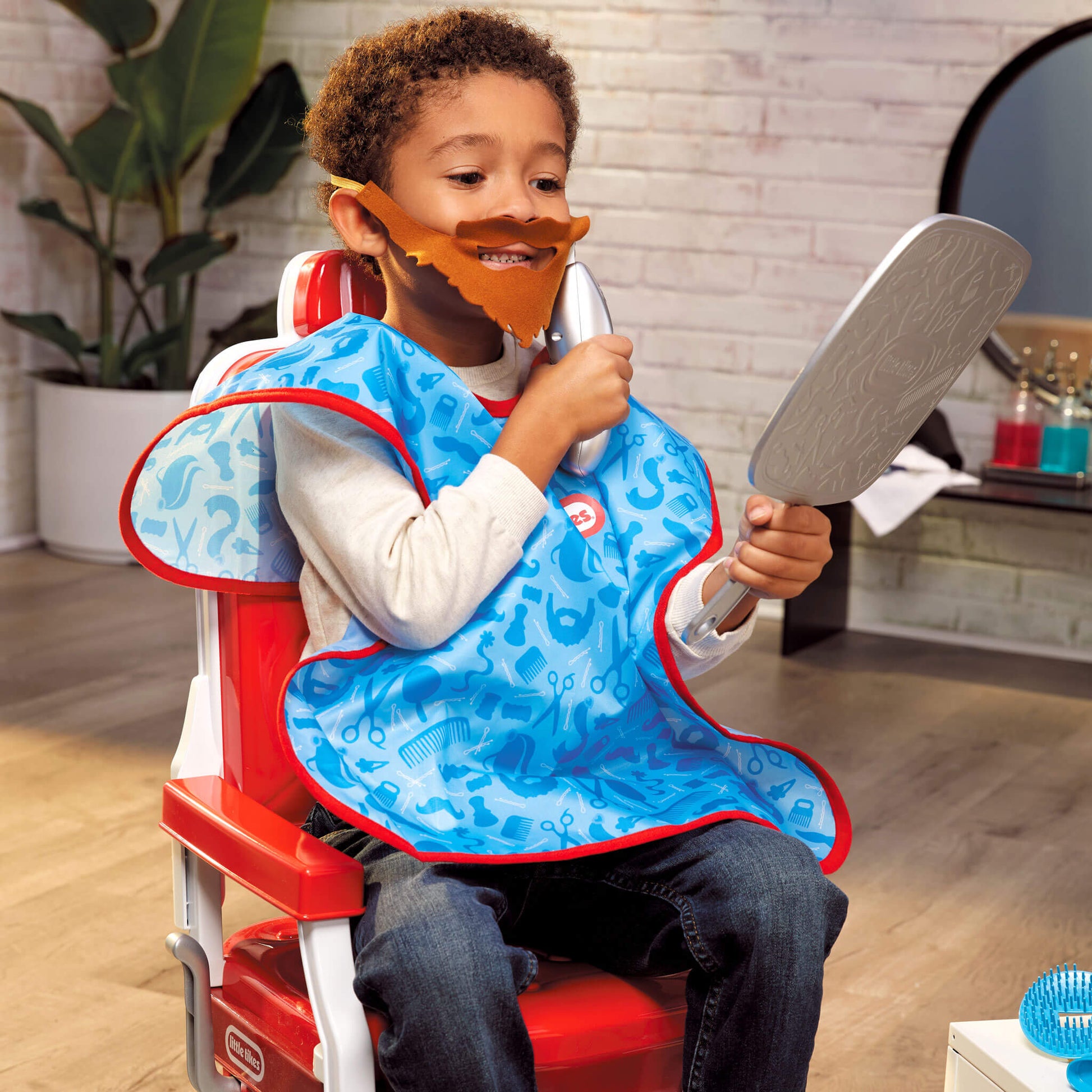 Hair Salon / Little Tikes New