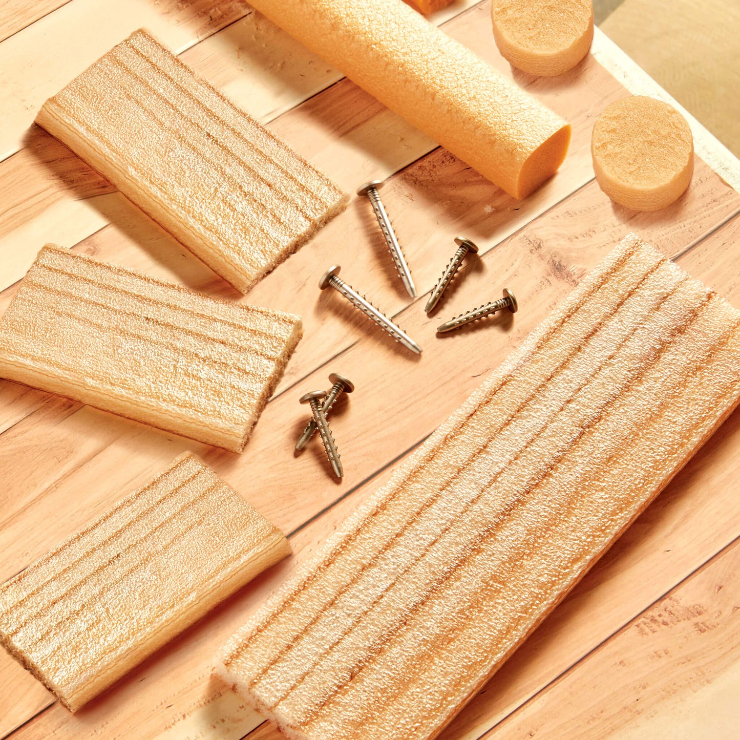 Creative Construction™ Wood, Nails and Screw Bundle / Little Tikes Recommended