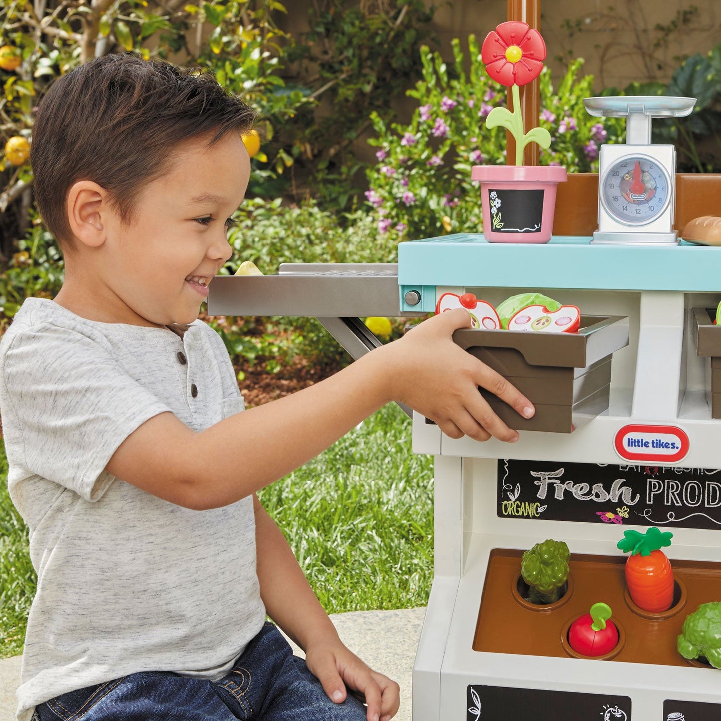 3-in-1 Garden to Table Market Pretend Play / Little Tikes Essential