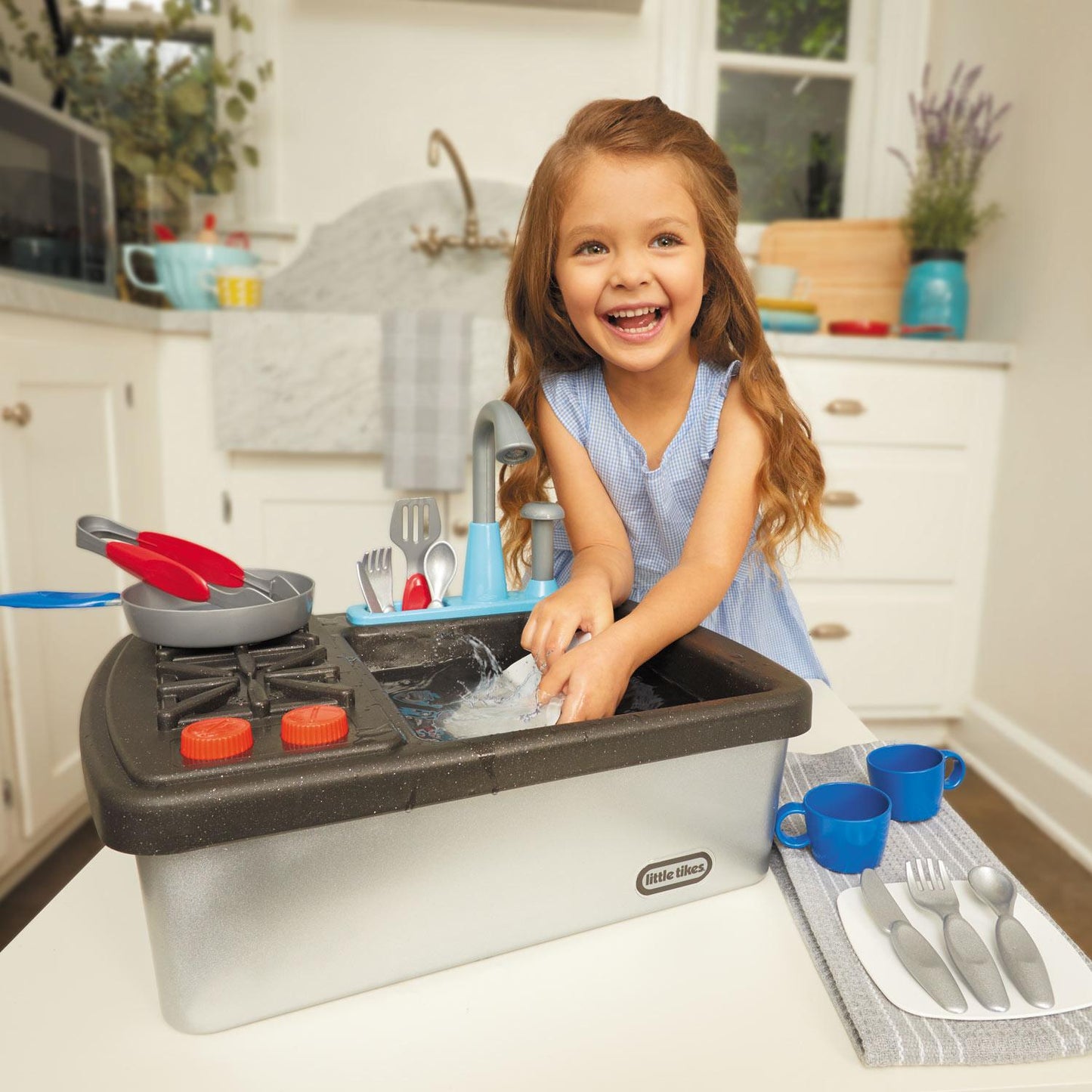 First Sink & Stove / Little Tikes New