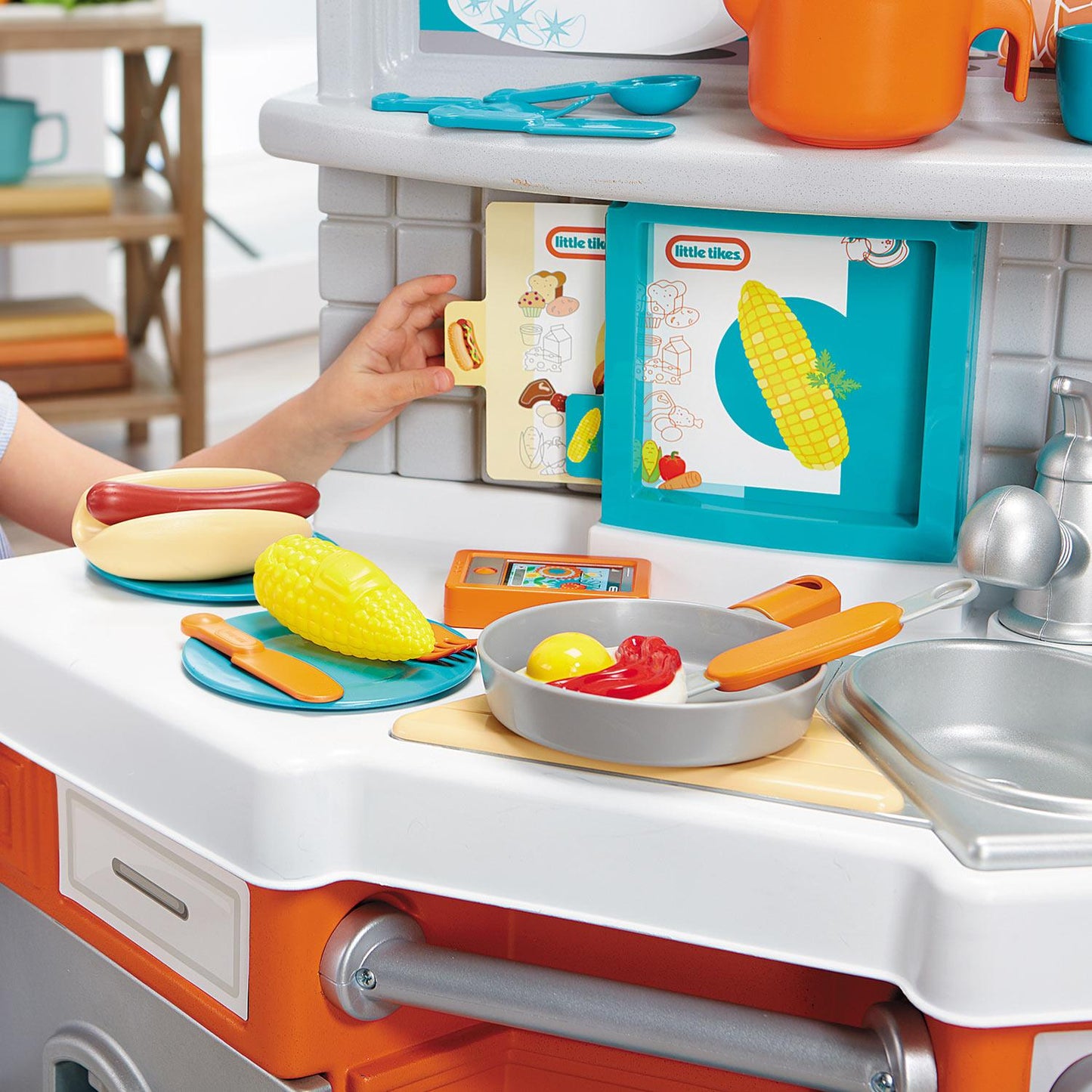 Home Grown Kitchen / Little Tikes Classic