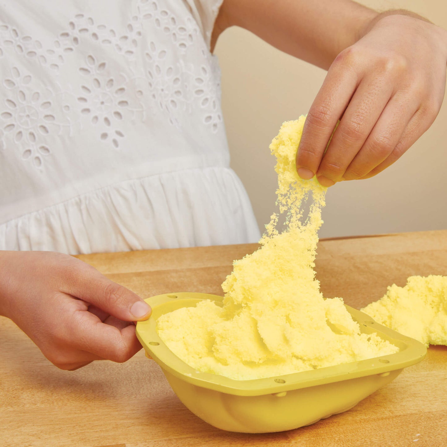 Creative Chefs™ Bluey - Duck Cake Kit / Little Tikes Essential