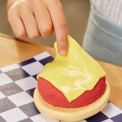 Creative Chefs Cheeseburger and Fries Kit / Little Tikes Value
