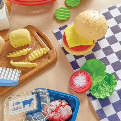 Creative Chefs Cheeseburger and Fries Kit / Little Tikes Value