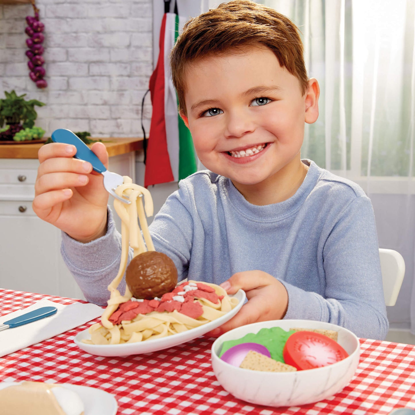 Creative Chefs™ Italian Restaurant Kit / Little Tikes Quality