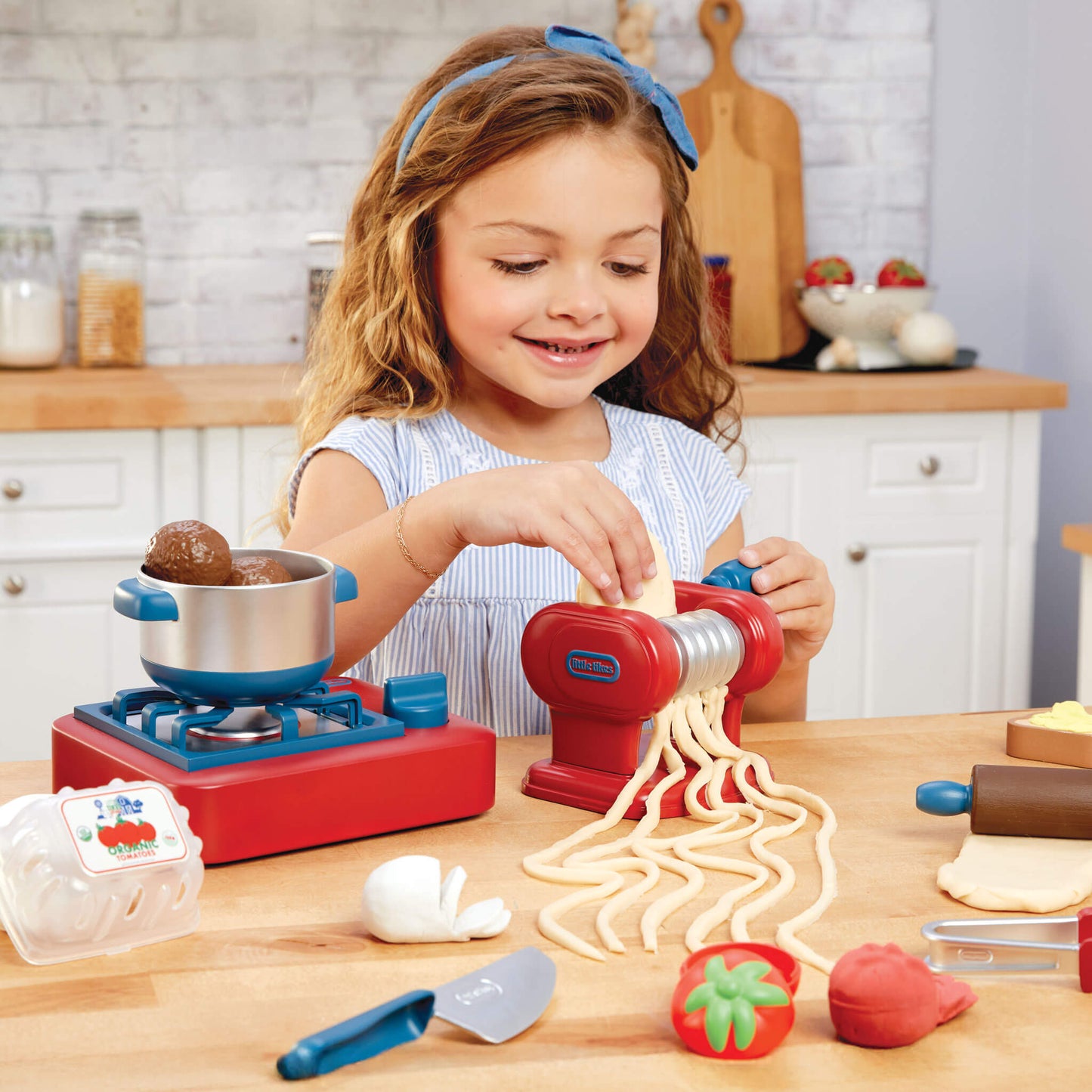 Creative Chefs™ Italian Restaurant Kit / Little Tikes Quality