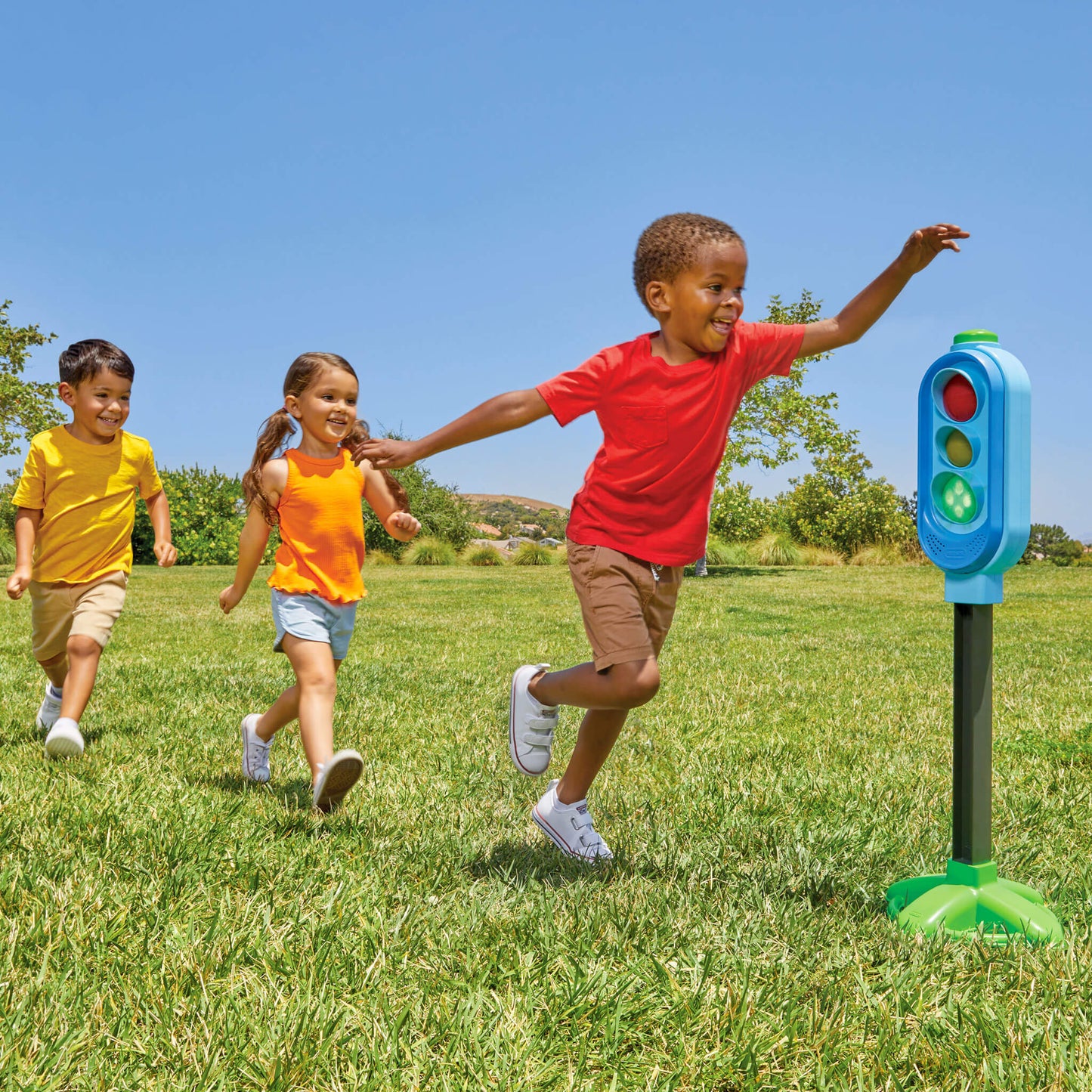 Red Light Green Light Game / Little Tikes Trending