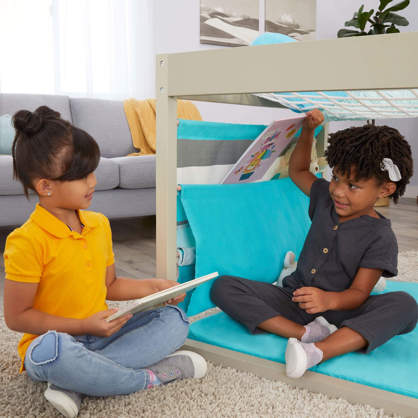 Read & Dream Nap Nook / Little Tikes Everyday