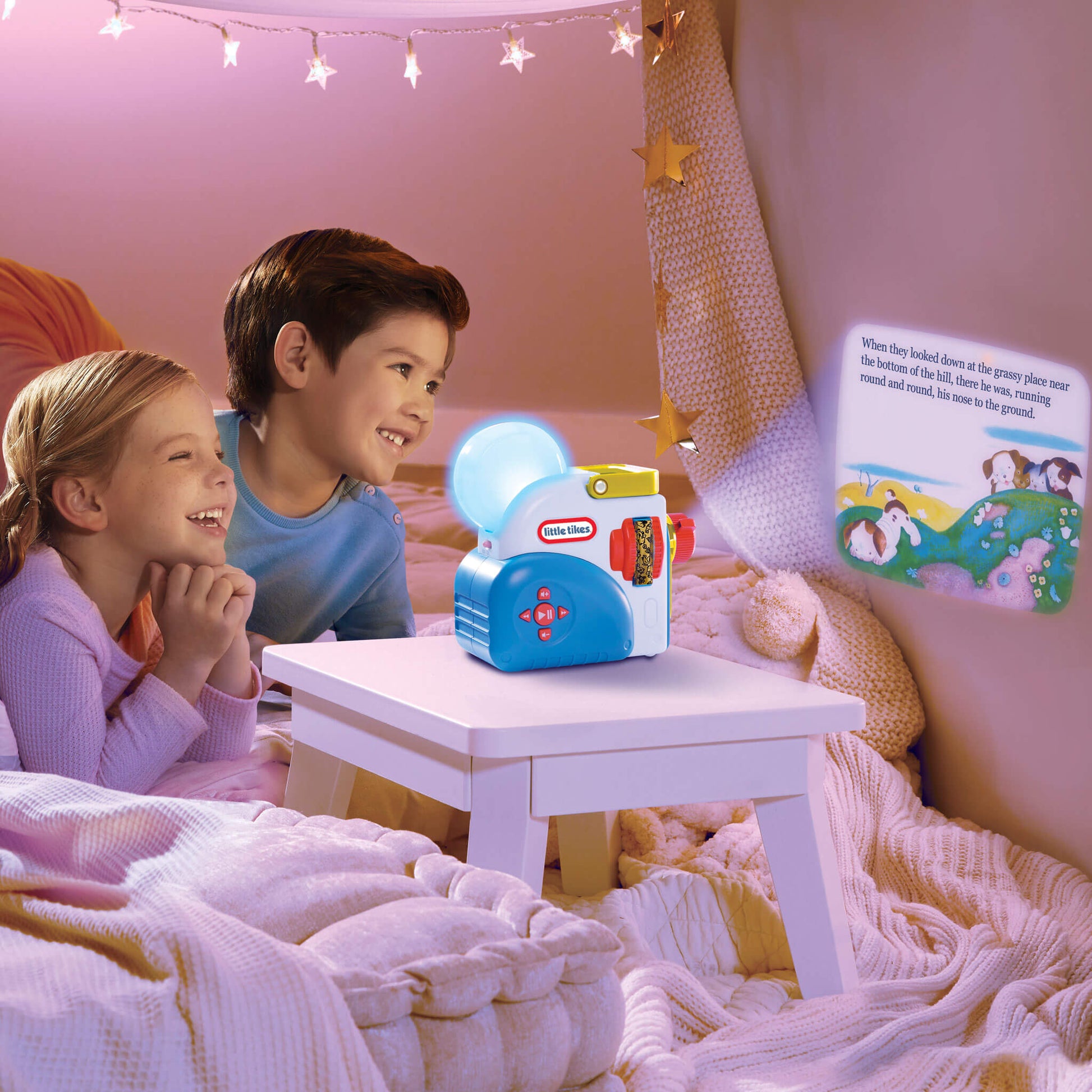 Story Dream Machine™ Little Golden Book Starter Pack / Little Tikes Latest