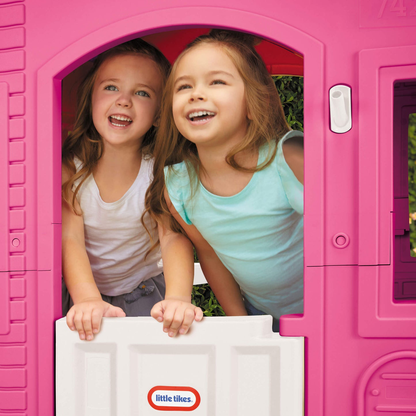 Cape Cottage Playhouse - Pink / Little Tikes Essential