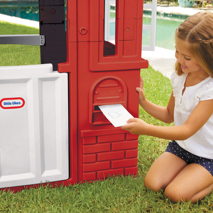 Cape Cottage Playhouse™ - Red / Little Tikes Latest