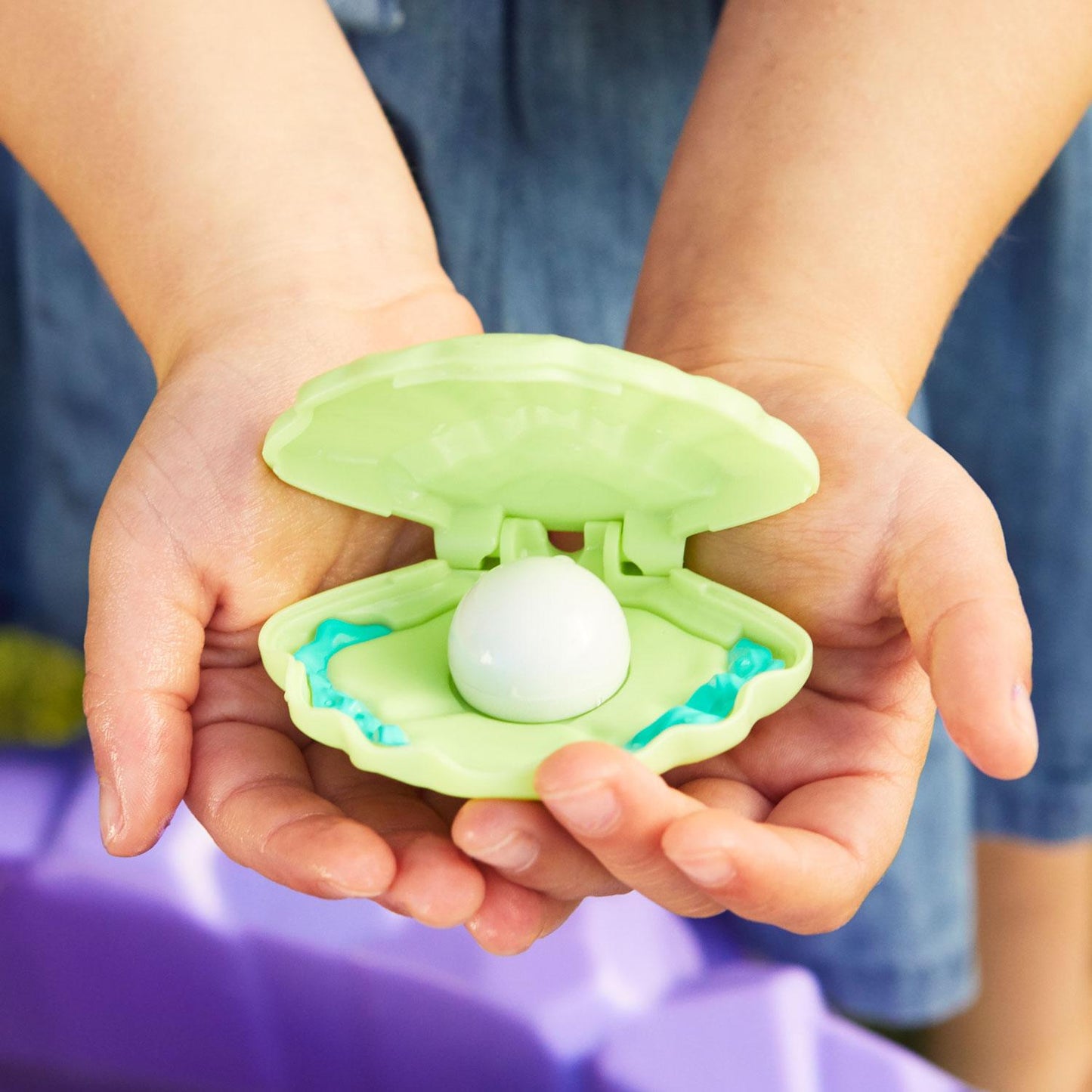 Mermaid Island Wavemaker Water Table / Little Tikes Trusted