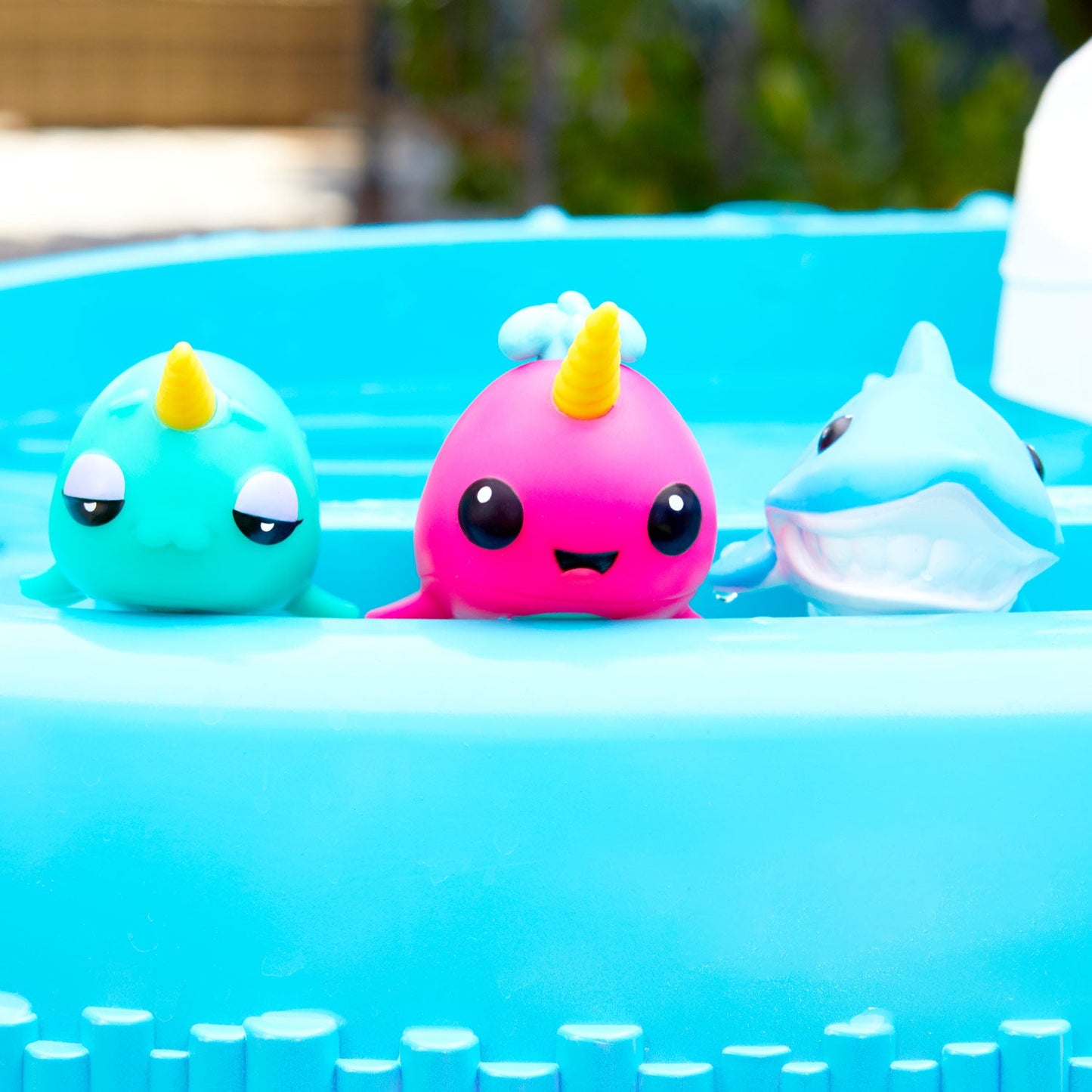 Waterfall Island Water Table / Little Tikes Premium