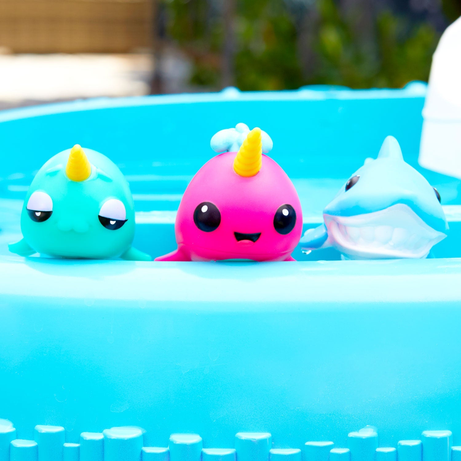 Waterfall Island Water Table / Little Tikes Premium