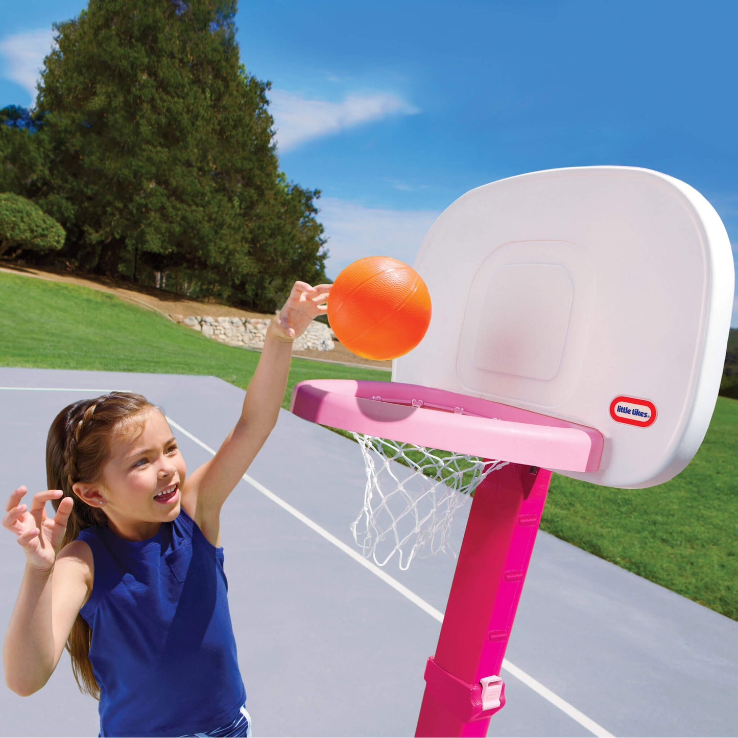 TotSports Easy Score Pink Basketball Set / Little Tikes Featured