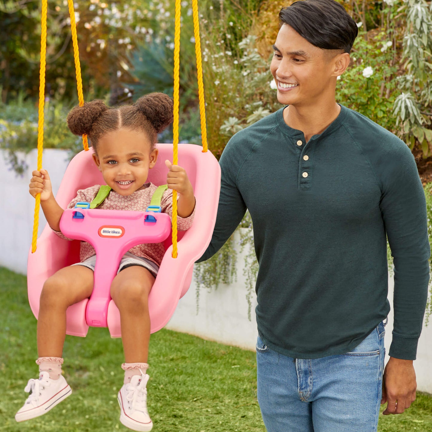 2-in-1 Snug 'n Secure Swing - Pink / Little Tikes Popular