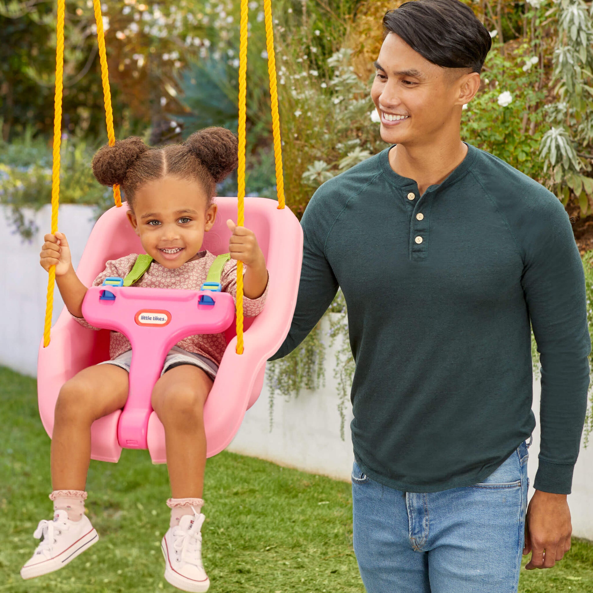 2-in-1 Snug 'n Secure Swing - Pink / Little Tikes Popular