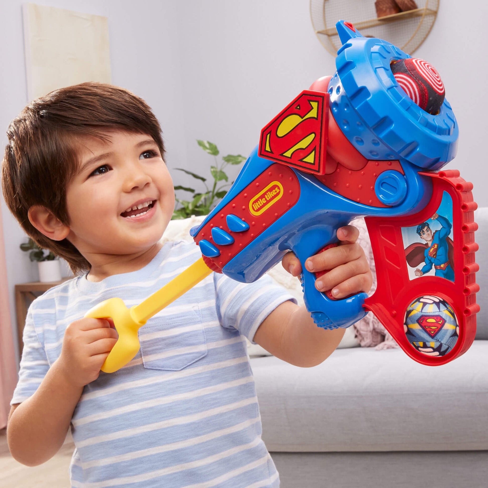 Superman™ Boom Blaster - Kids Toy Blaster / Little Tikes Classic