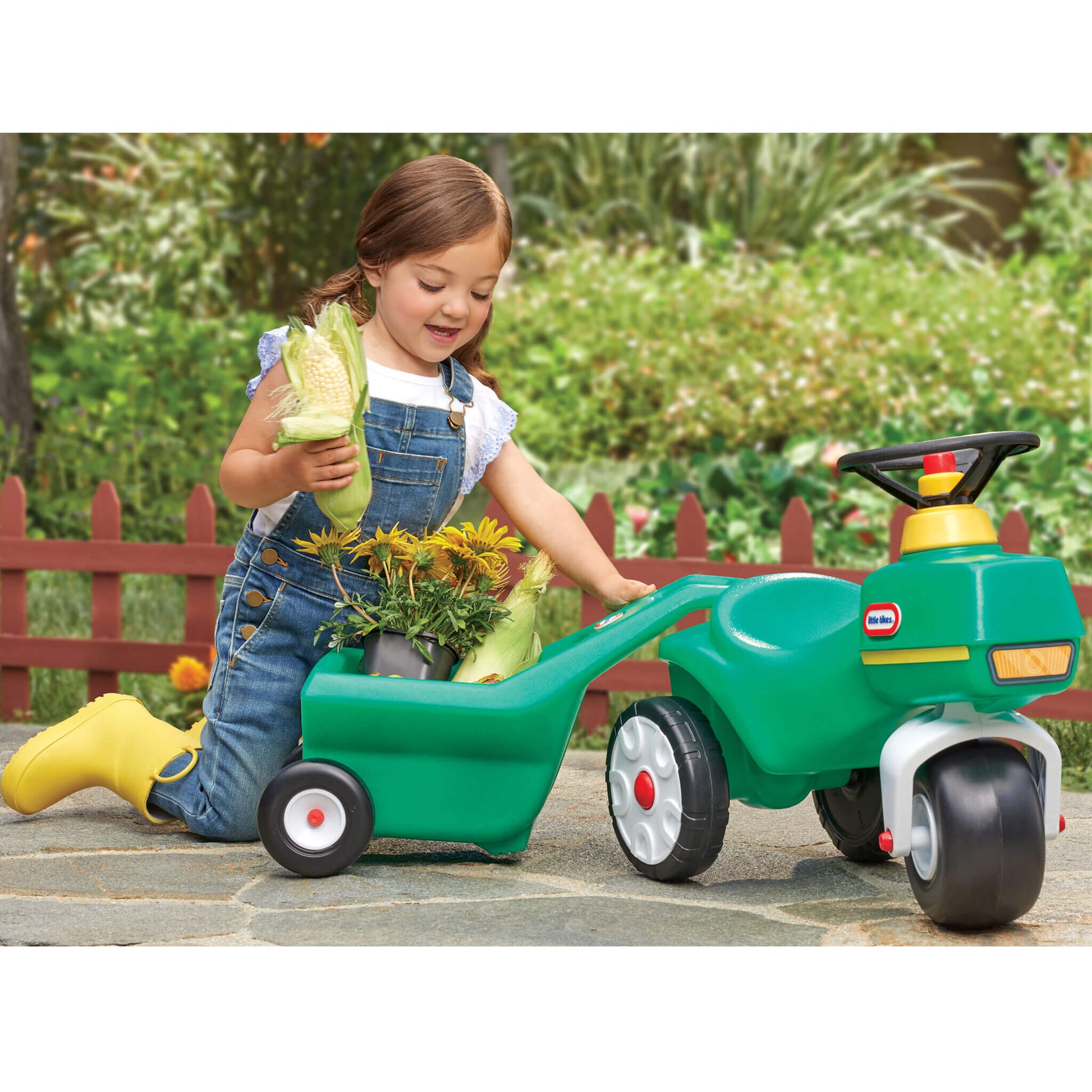 Tractor & Cart – Foot-to-Floor Toddler Ride-On / Little Tikes Great Value