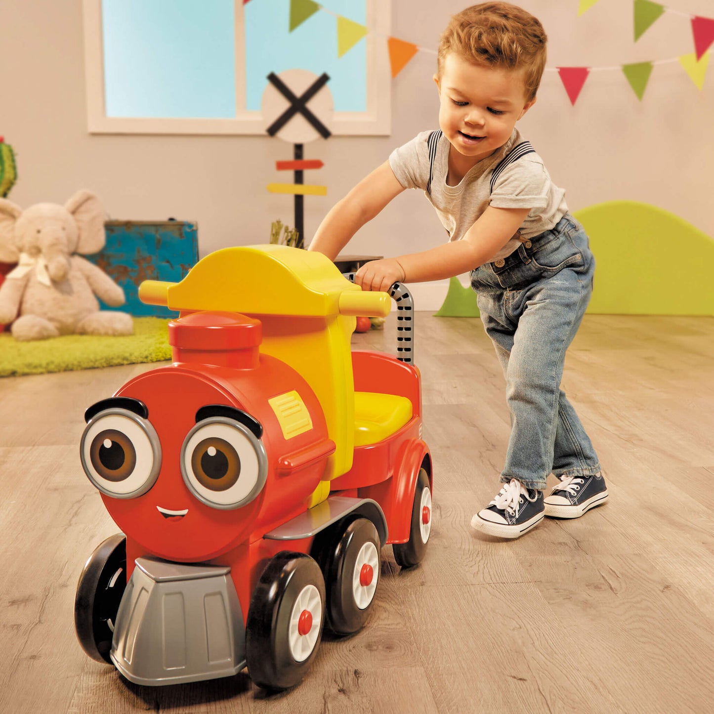 Cozy Train Scoot / Little Tikes Popular