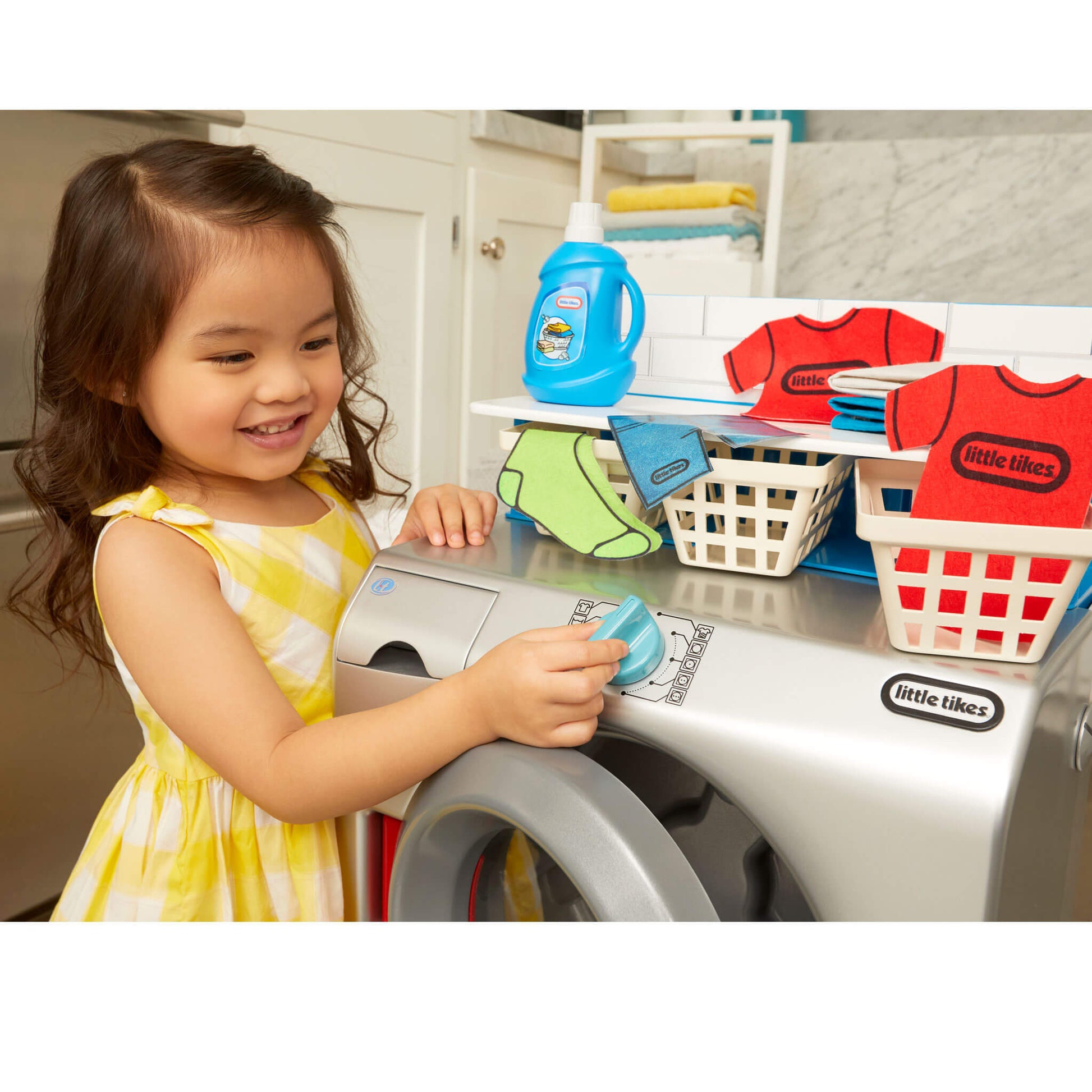 First Washer - Dryer / Little Tikes Trending