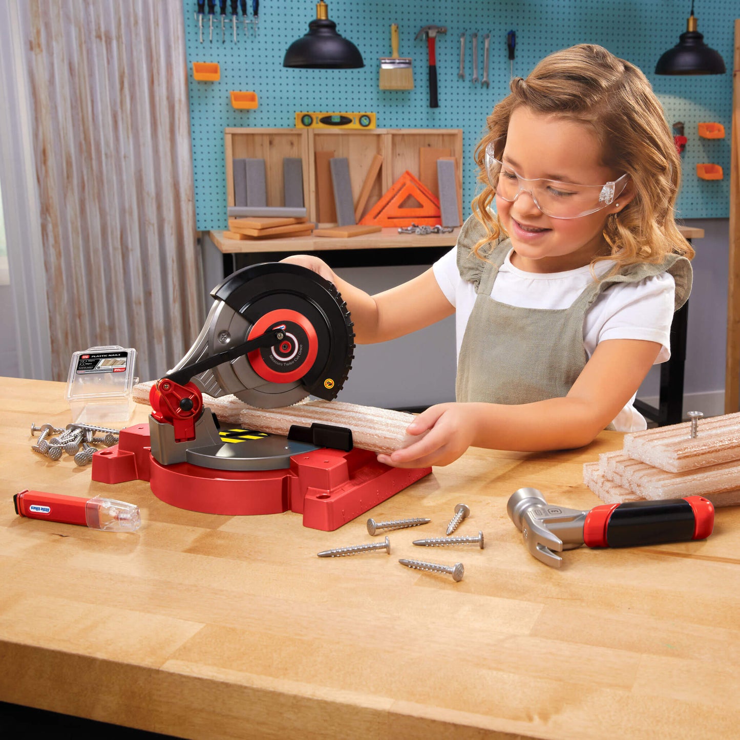 Creative Construction Power Cuts Set / Little Tikes Smart Buy
