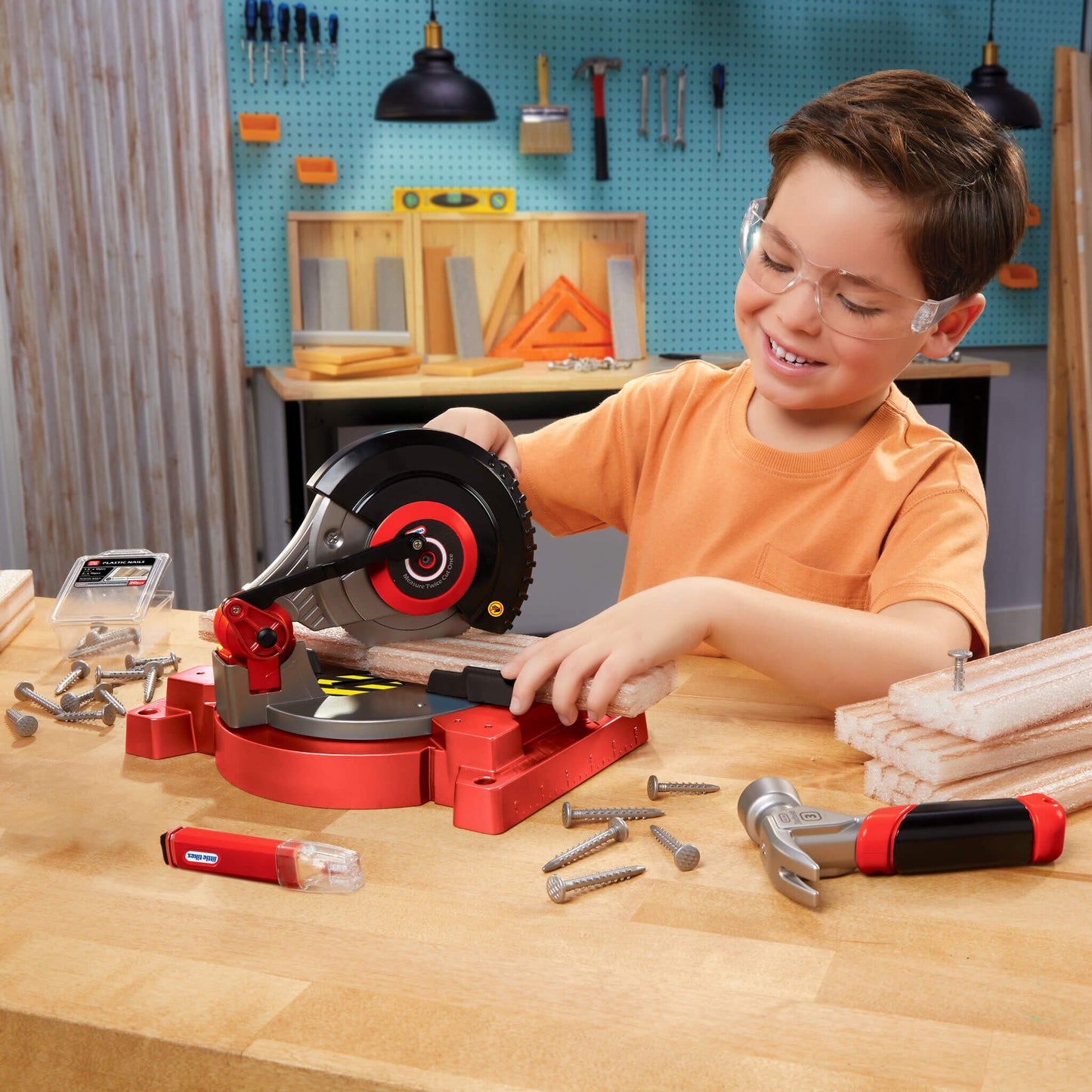 Creative Construction Power Cuts Set / Little Tikes Smart Buy