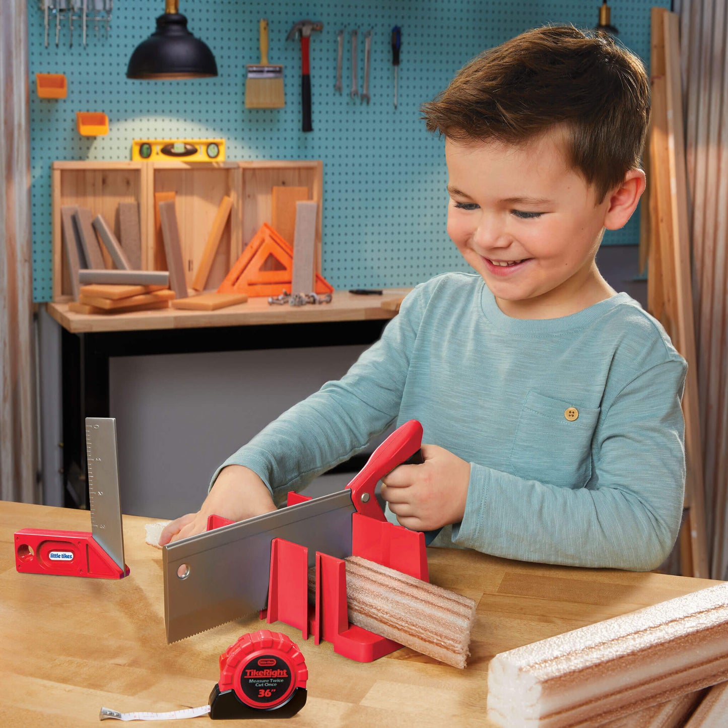 Creative Construction Measure and Cut Set / Little Tikes Featured