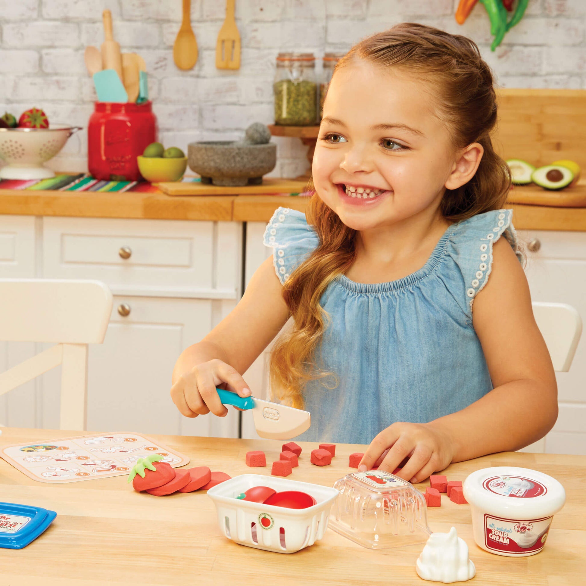 Creative Chefs Nachos Kit / Little Tikes New