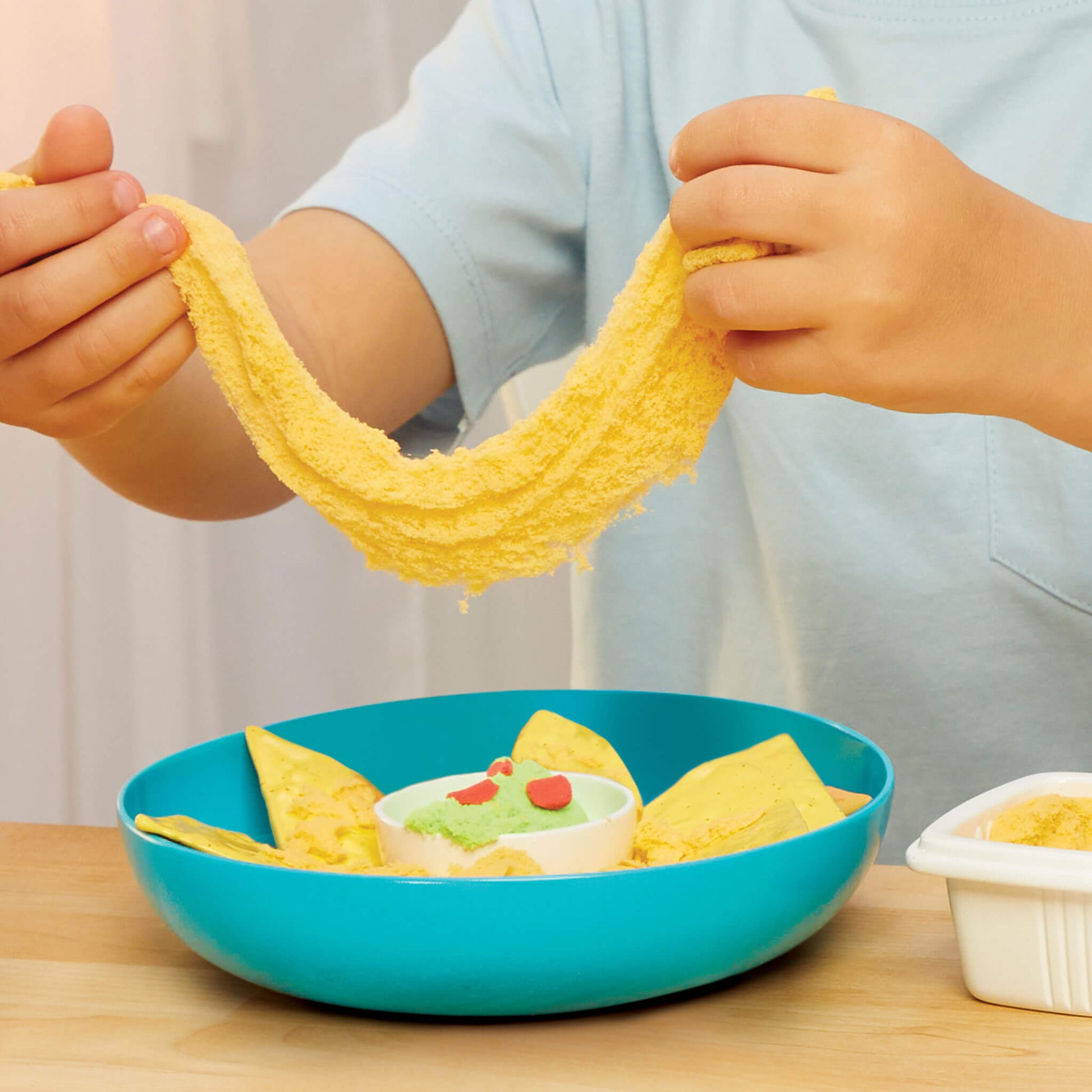 Creative Chefs Nachos Kit / Little Tikes New