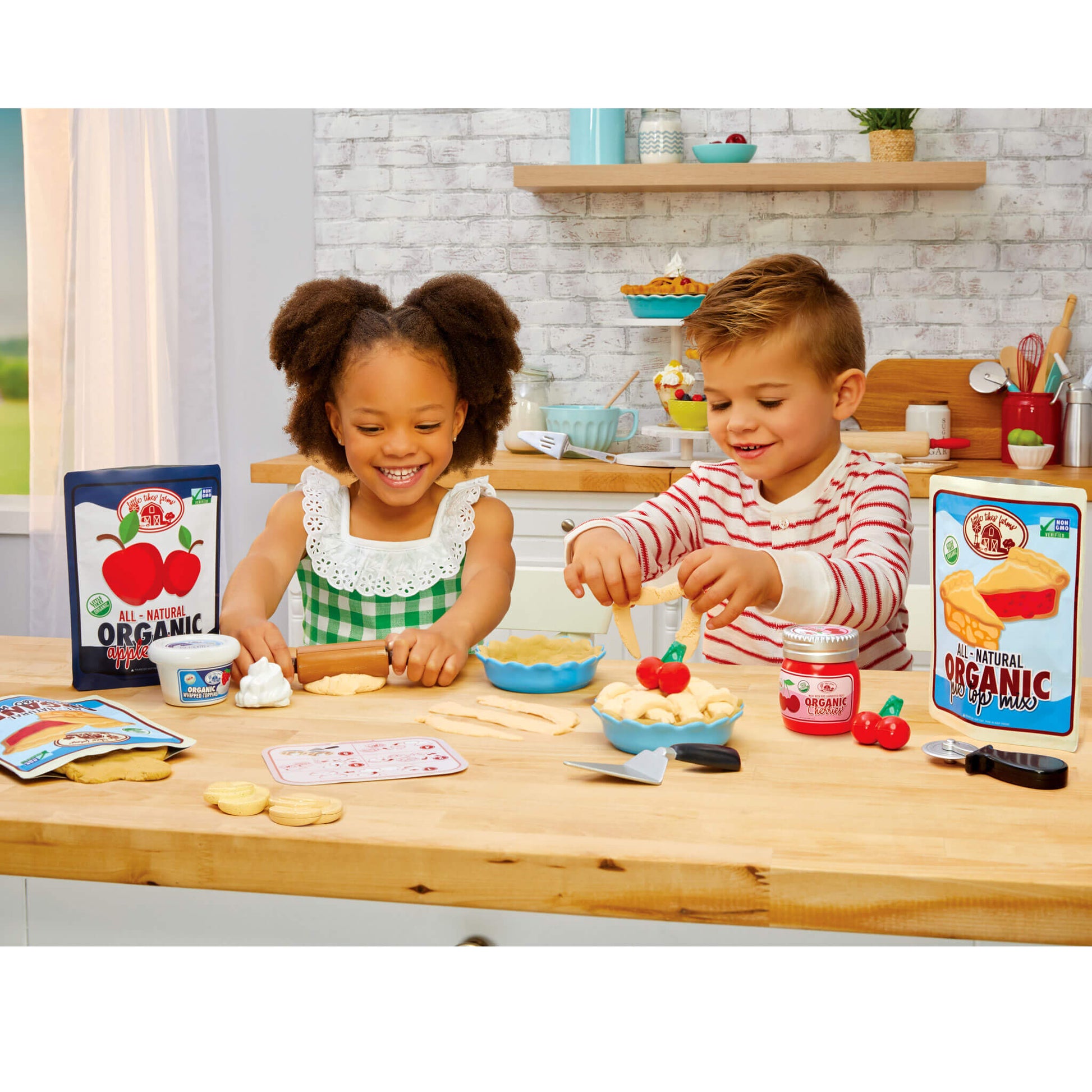 Creative Chefs Pie Kit / Little Tikes Recommended