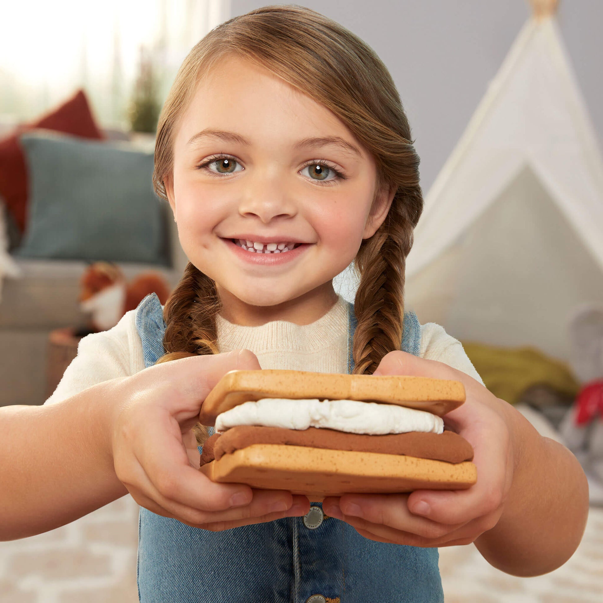 Creative Chefs S'mores Kit - Pretend Play Toy / Little Tikes Signature