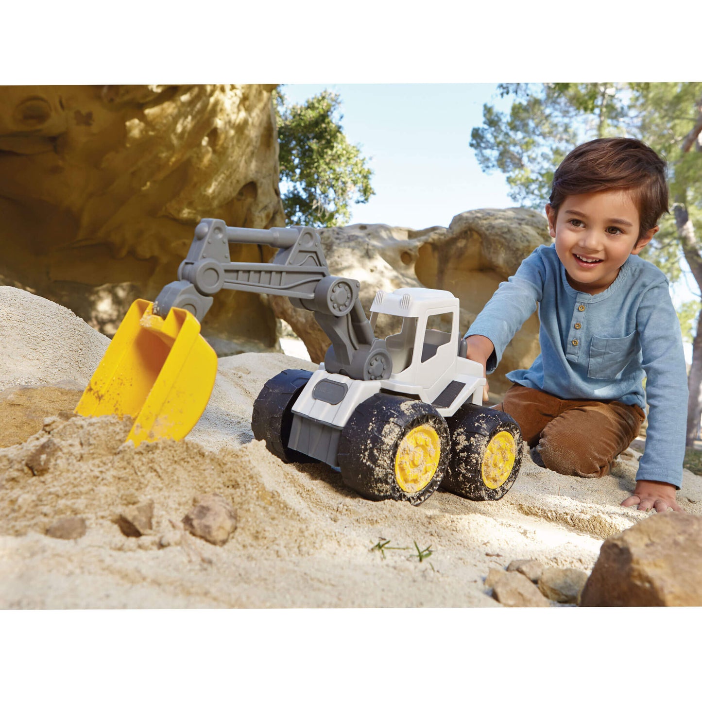 Dirt Diggers™ 2-in-1 Excavator / Little Tikes Latest